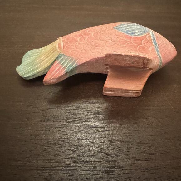 Two Vtg Hand Carved Wooden Tropical Fish Painted Coastal Decor Beach Chic - Picture 13 of 15